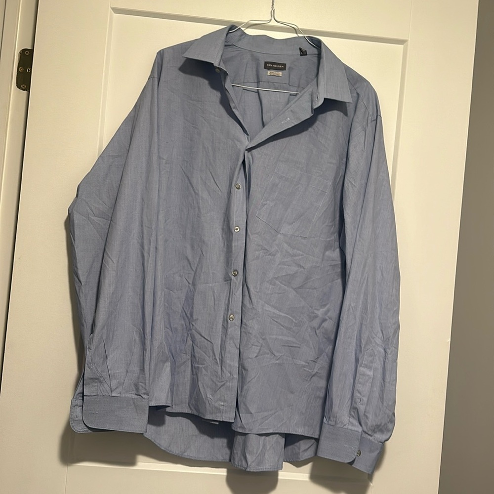 Van Heusen Men’s Button Up Shirt